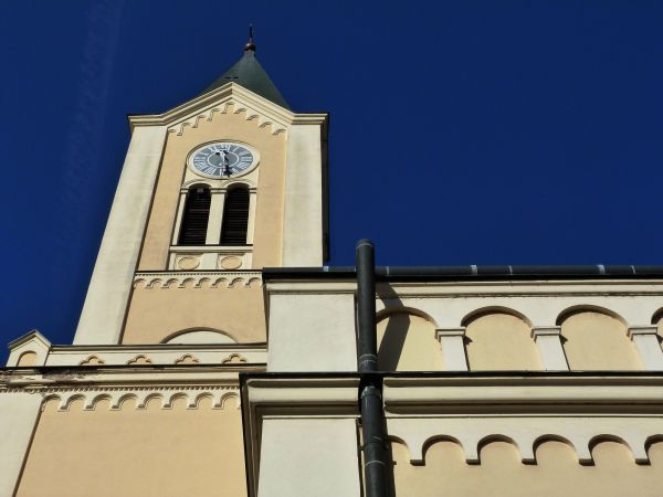 Church Gutter Installation in New Albany